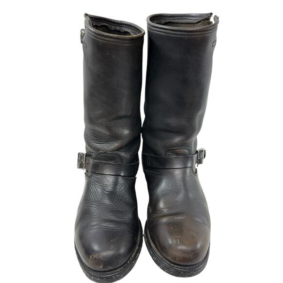 Boot - Picture 1 of 9